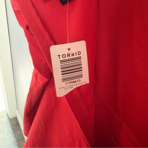 Torrid Top - Picture 8 of 8